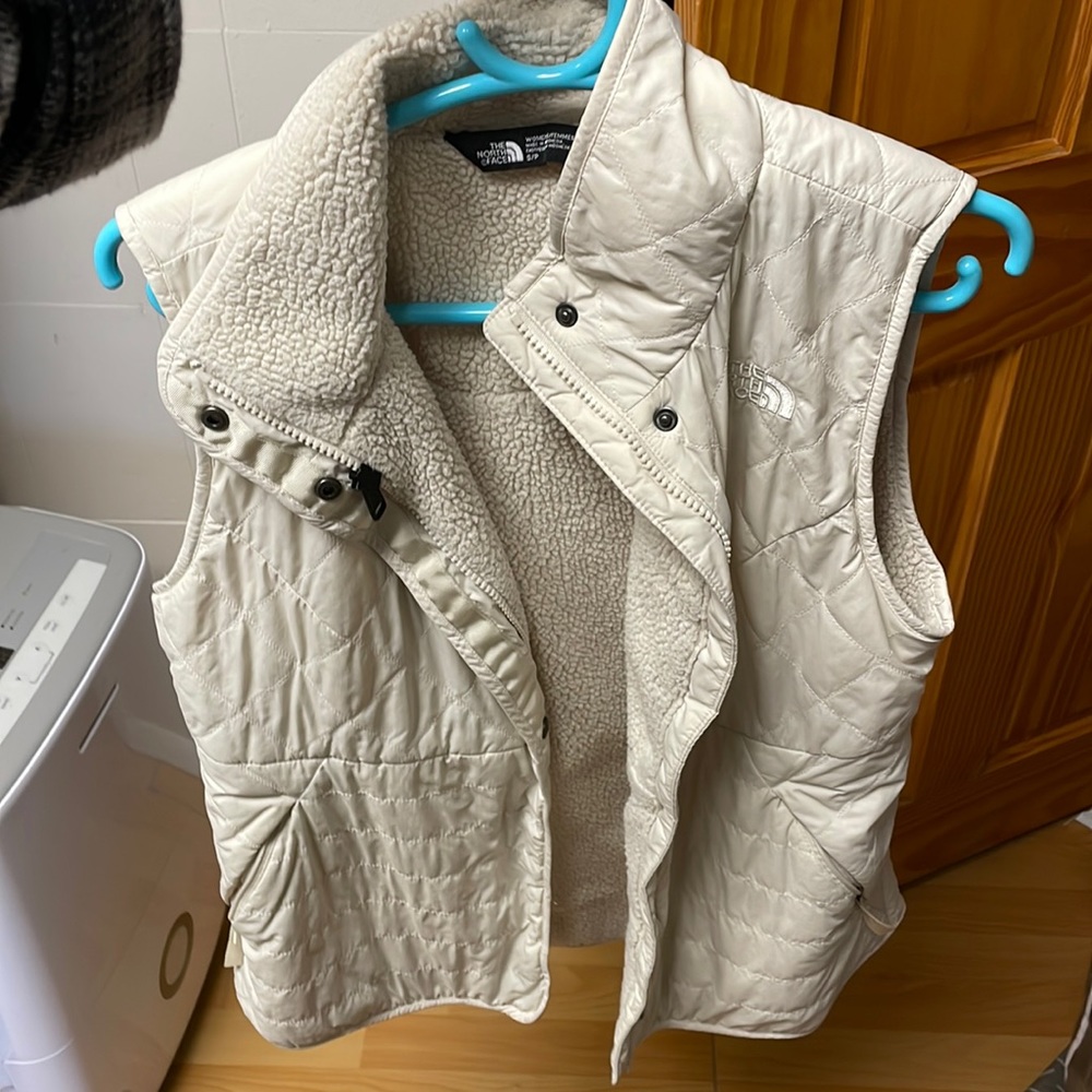 NWOT North face fleece vest